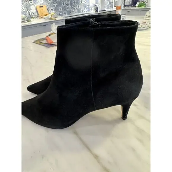 Pre-owned Delman Black suede pointed toe zippered size 9.5 - Picture 6 of 12